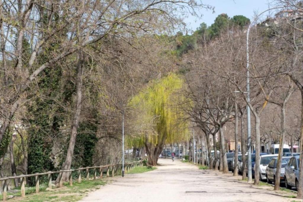 Acogedor Apartamento Cerca Del Casco Antiguo Gerona Buitenkant foto